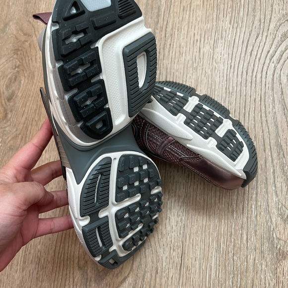 Nike V2K Run Women’s Shoes Size 9 - Picture 7 of 8